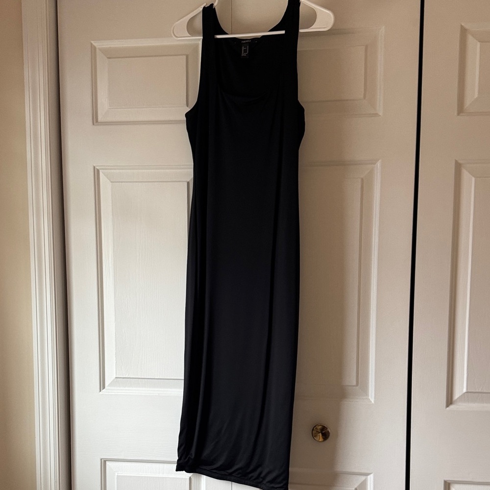 Forever 21 Classic Black Midi Dress
